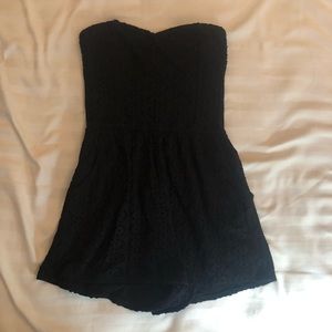 Black sweetheart neckline romper